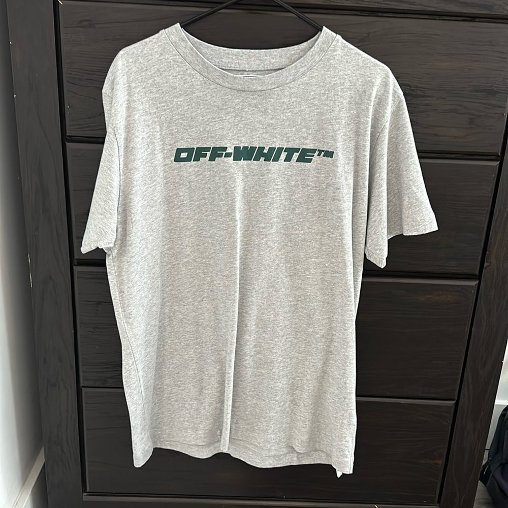 Off white t shirt